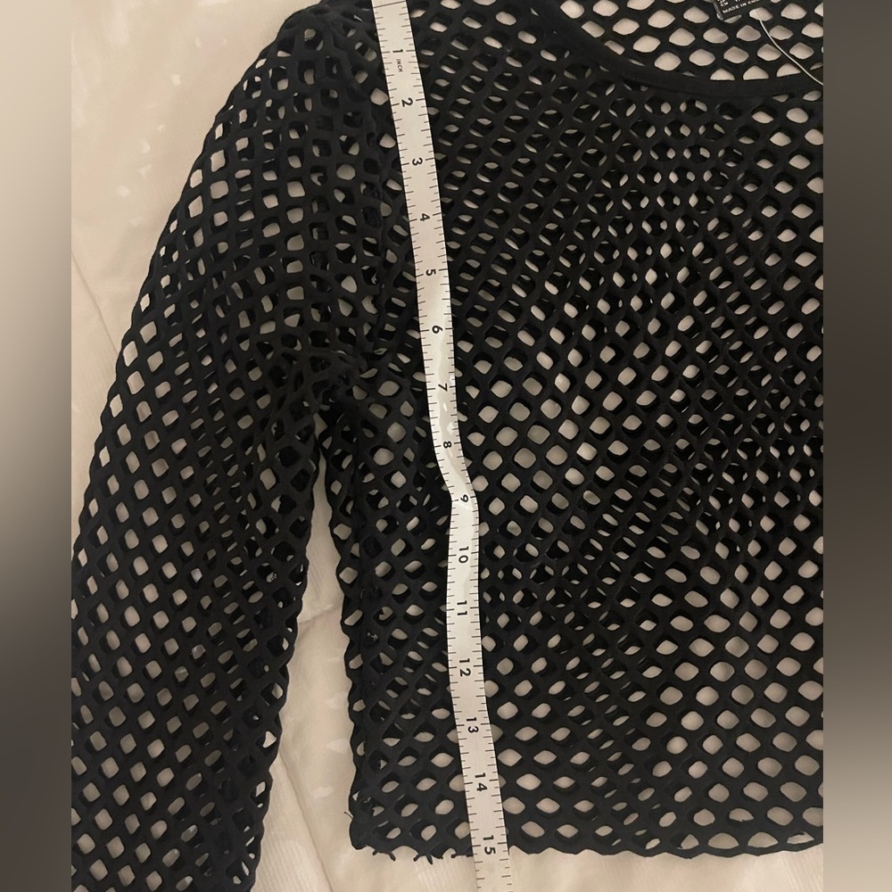 Netted Mesh Netted Crop Top - Picture 5 of 8